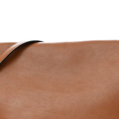 Shiny Lambskin Soft Triomphe Besace Bag Soft Tan