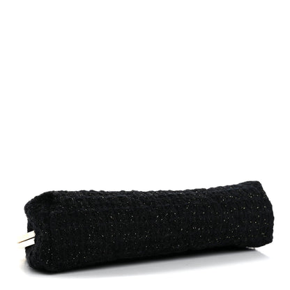 Tweed Quilted Kiss Lock Clutch Black
