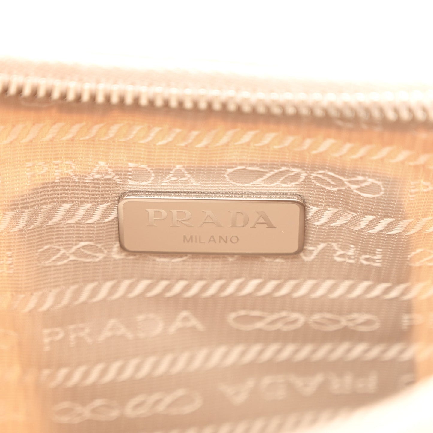 Nylon Re-Edition 2005 Shoulder Bag Cammeo