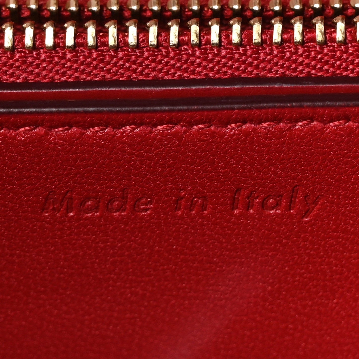 Box Calfskin Medium Classic Box Flap Bag Red