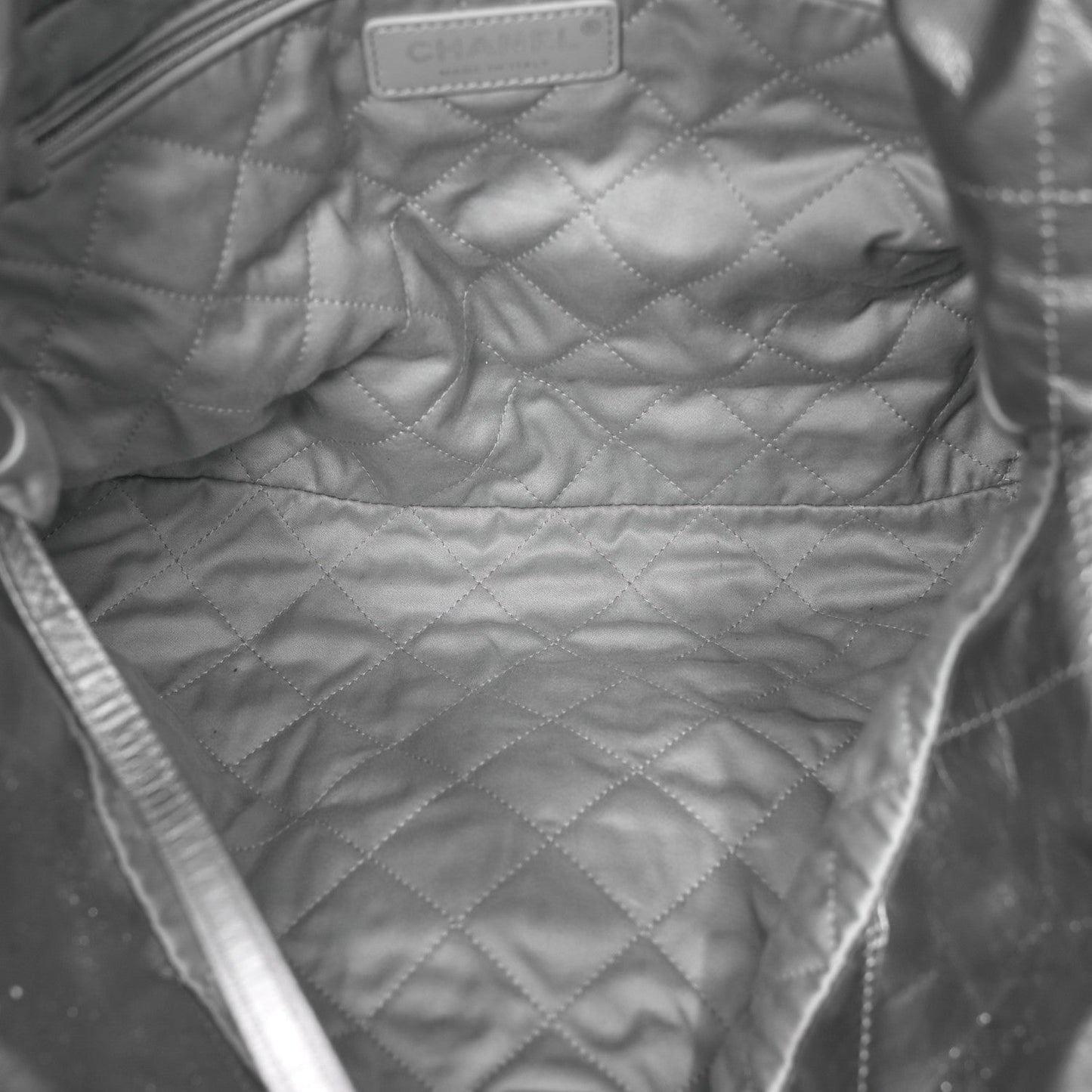 Metallic Calfskin Quilted Small Chanel 22 Silver