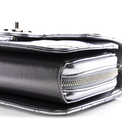 Metallic Lambskin Like A Wallet Flap Silvery Black