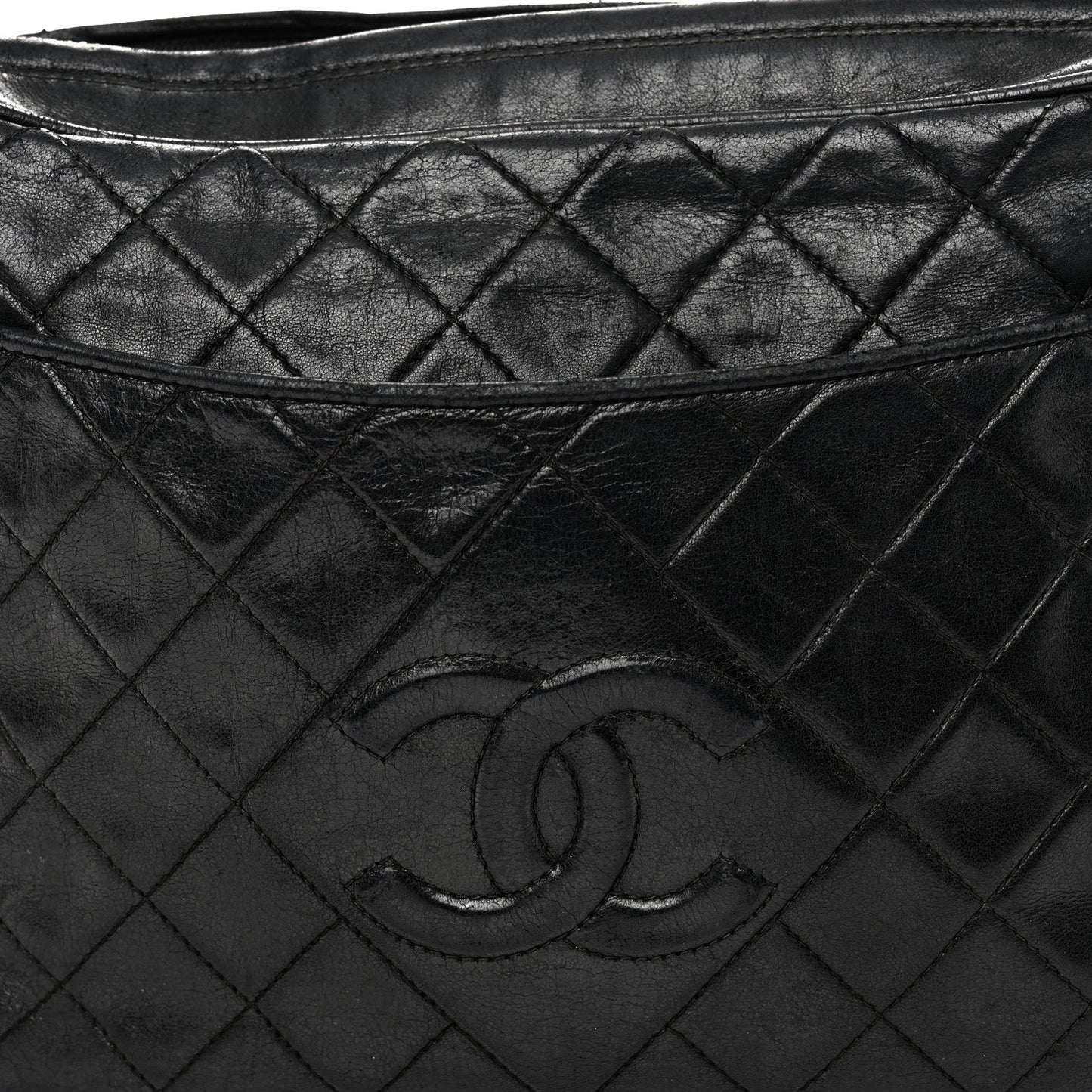 Lambskin Quilted CC Tassel Camera Case Black