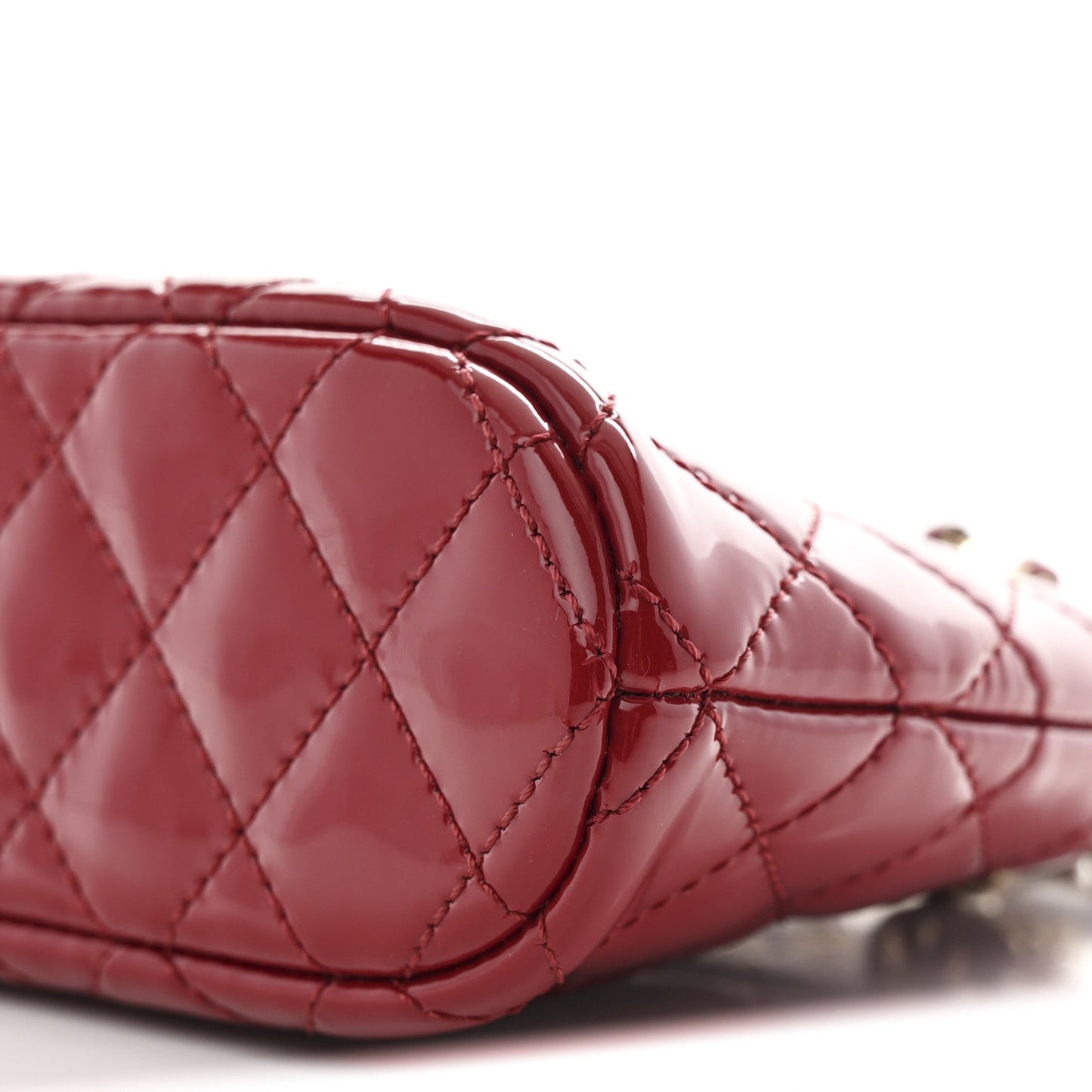 Patent Calfskin Quilted Shiny Coco Clutch With Chain Red
