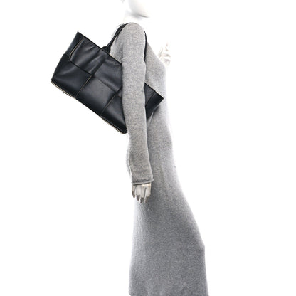 Nappa Maxi Intrecciato Medium Arco Tote Black White