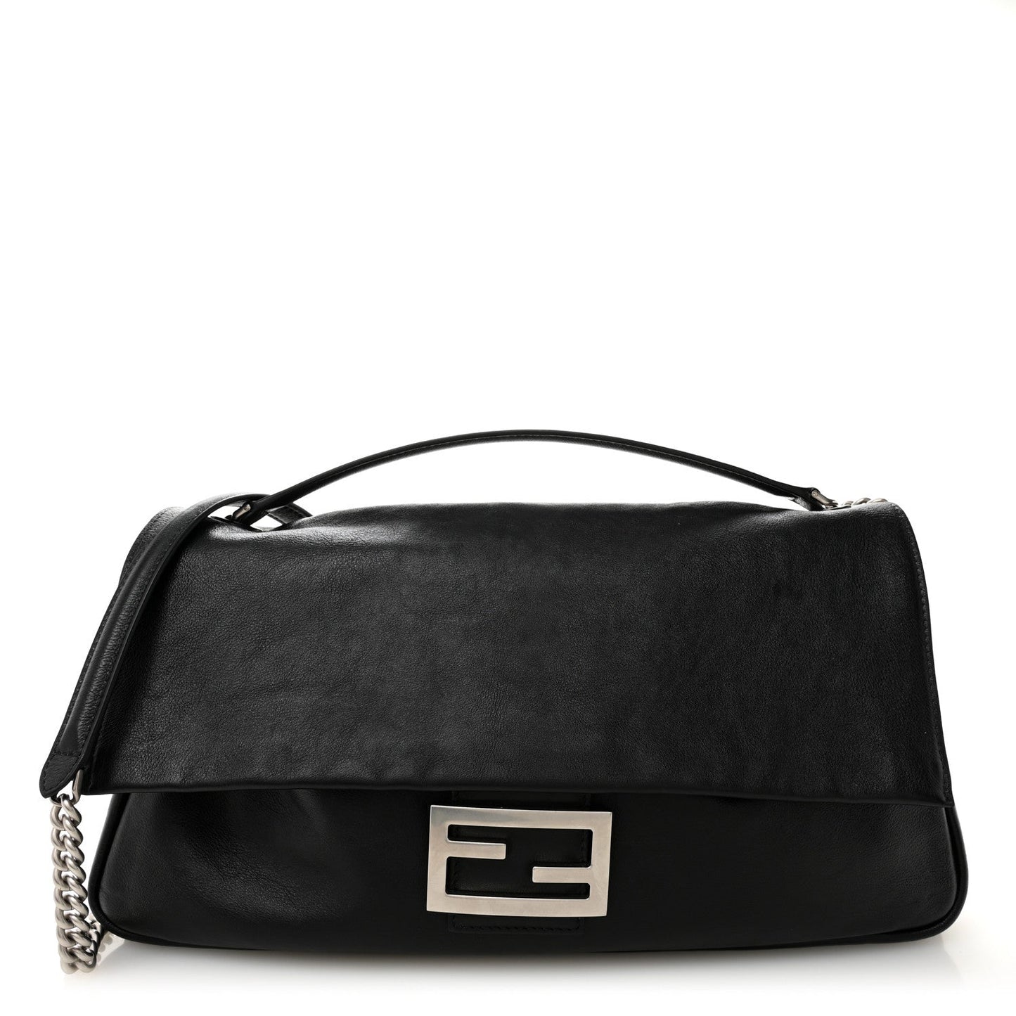 Vitello Grace Large Chain Baguette Black