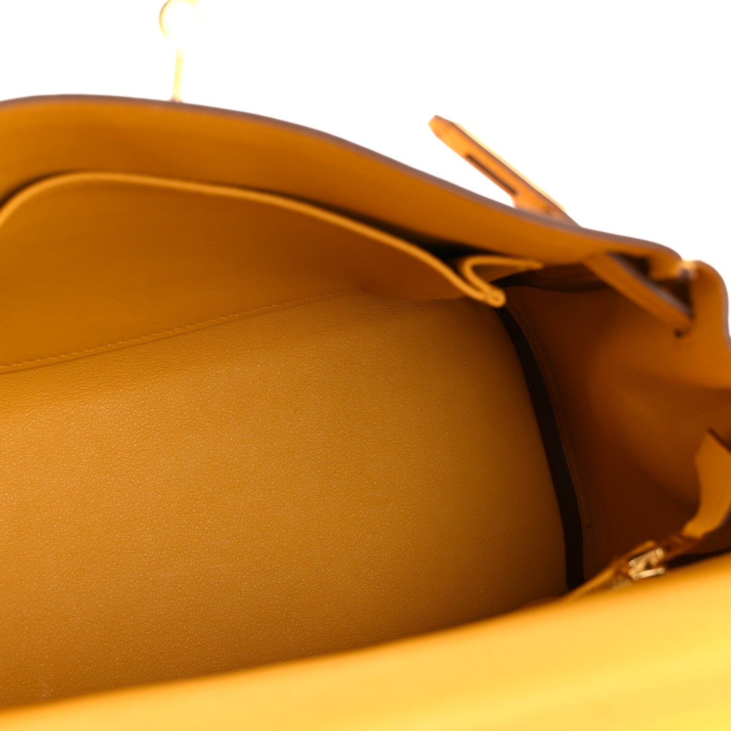 Swift Kelly Retourne 25 Jaune Ambre
