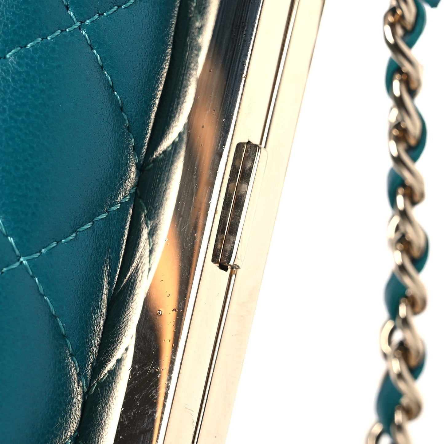 Lambskin Quilted Pearl CC Vanity Case Turquoise