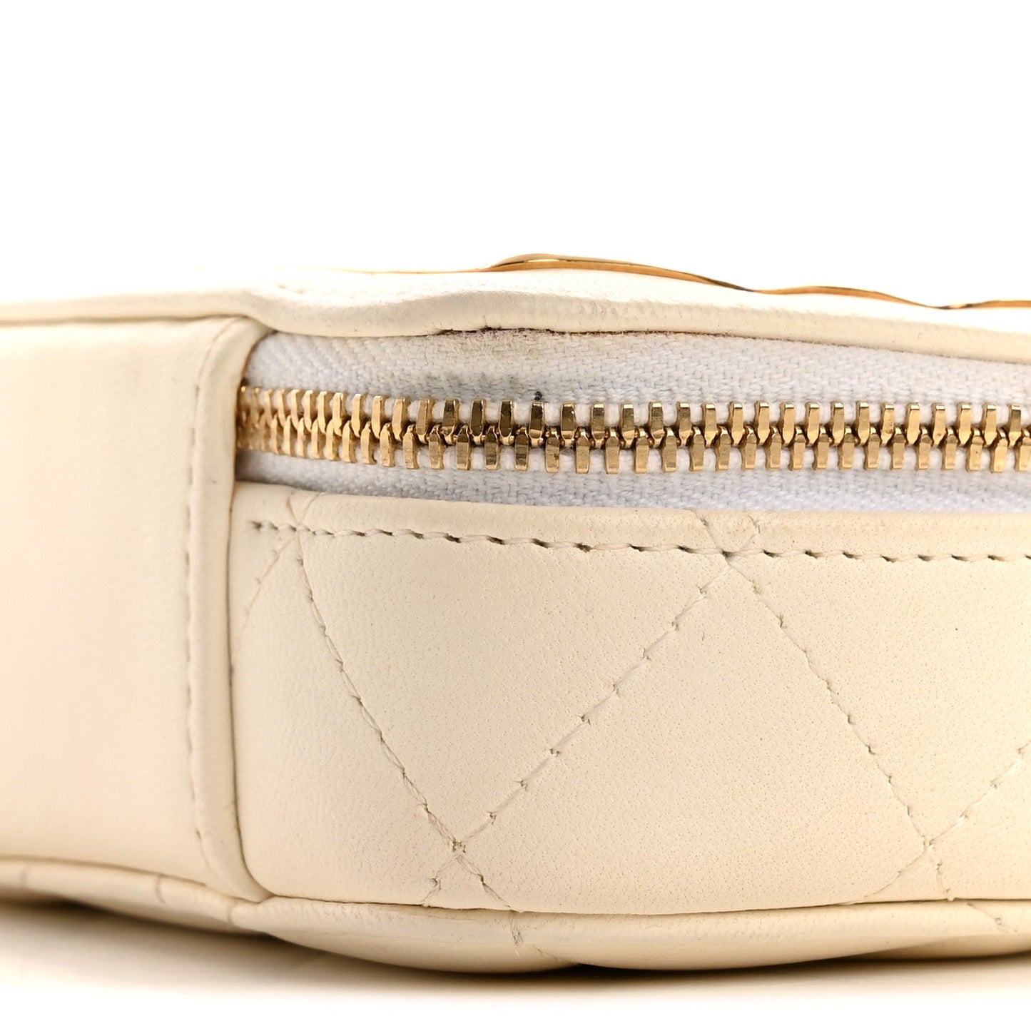 Lambskin Quilted Golden Plate Clutch With Chain White