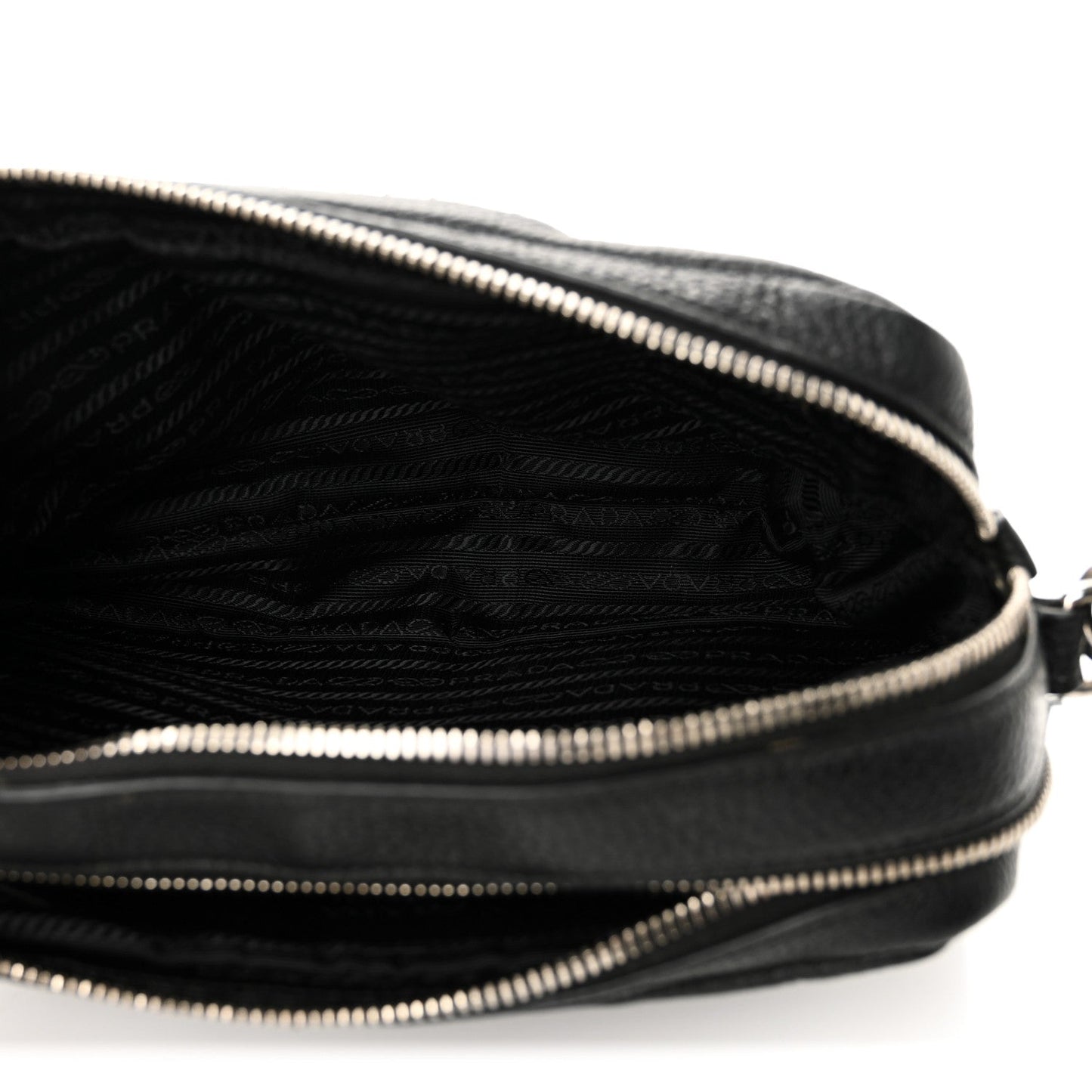 Vitello Daino Soft Camera Crossbody Black