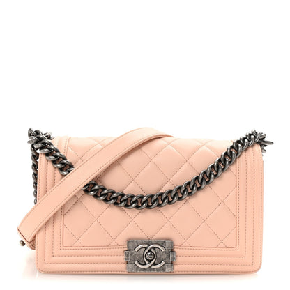 Lambskin Quilted Medium Boy Flap Light Pink