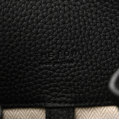 Matte Grained Calfskin Soft Margaux 15 Black