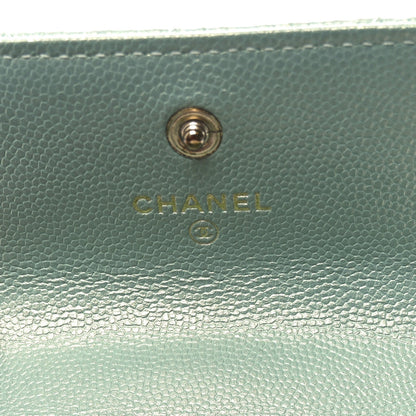 Iridescent Caviar Quilted Pearl On Top Coin Purse With Chain Light Green