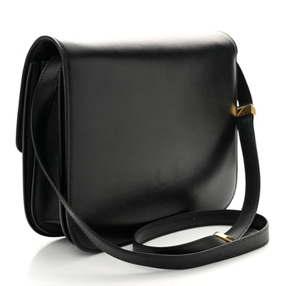 Box Calfskin Medium Classic Box Flap Bag Black