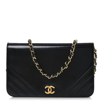 Lambskin Chevron Quilted Small Single Flap Black