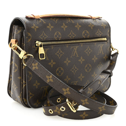 Monogram Pochette Metis