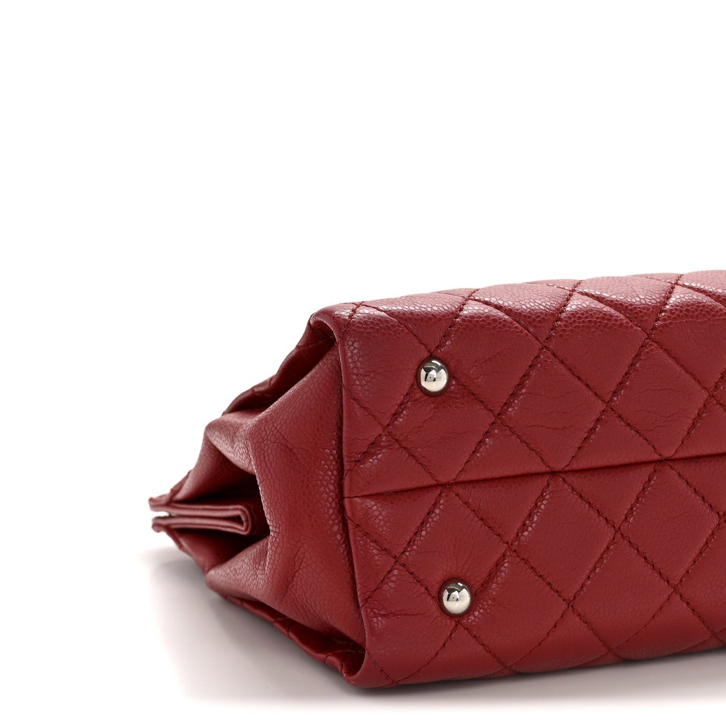 Caviar Quilted Timeless CC Shopping Tote Red