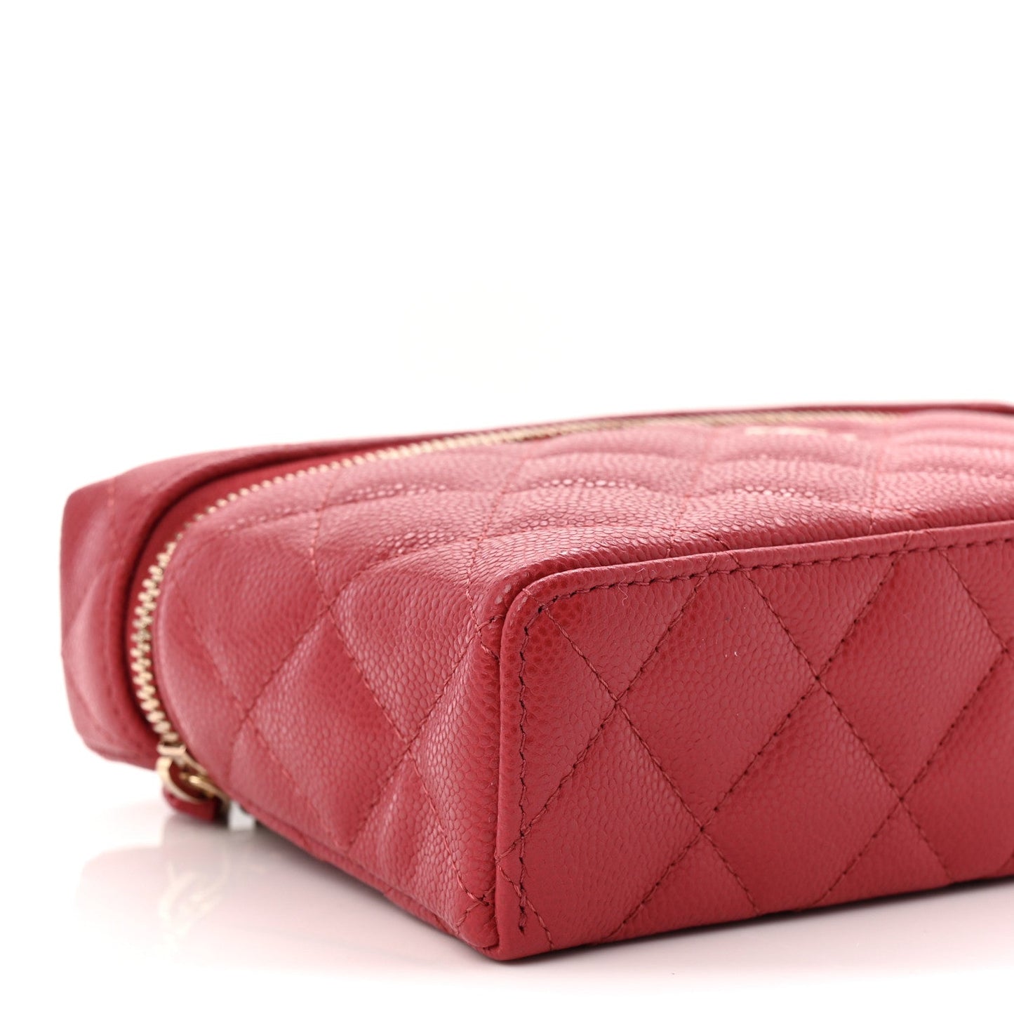 Caviar Quilted Top Handle Slim Vanity With Chain Red