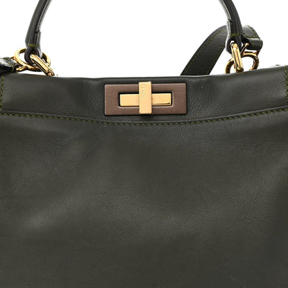 Vitello Seta Shiny Nappa Medium Peekaboo Iconic Satchel Verde Prato Makeup