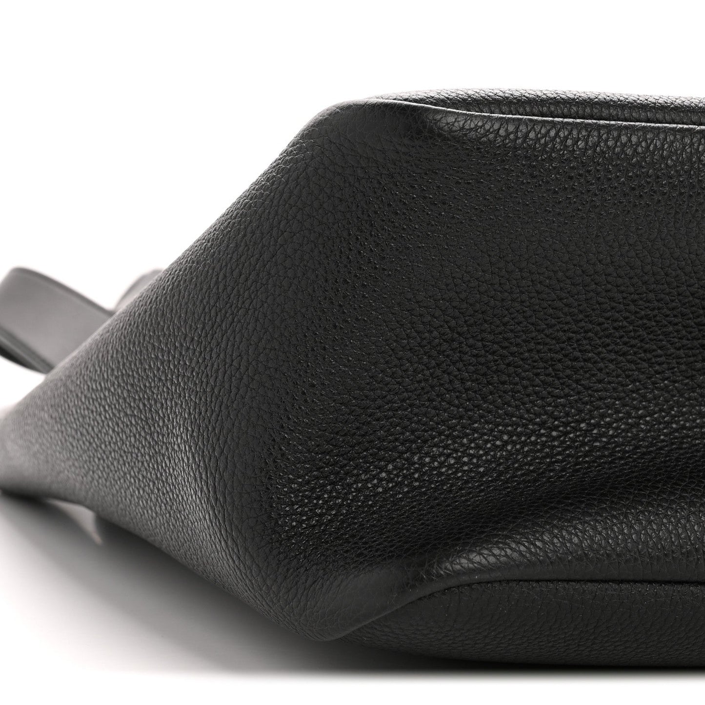 Vitello Daino Soft Large Dynamique Tote Black