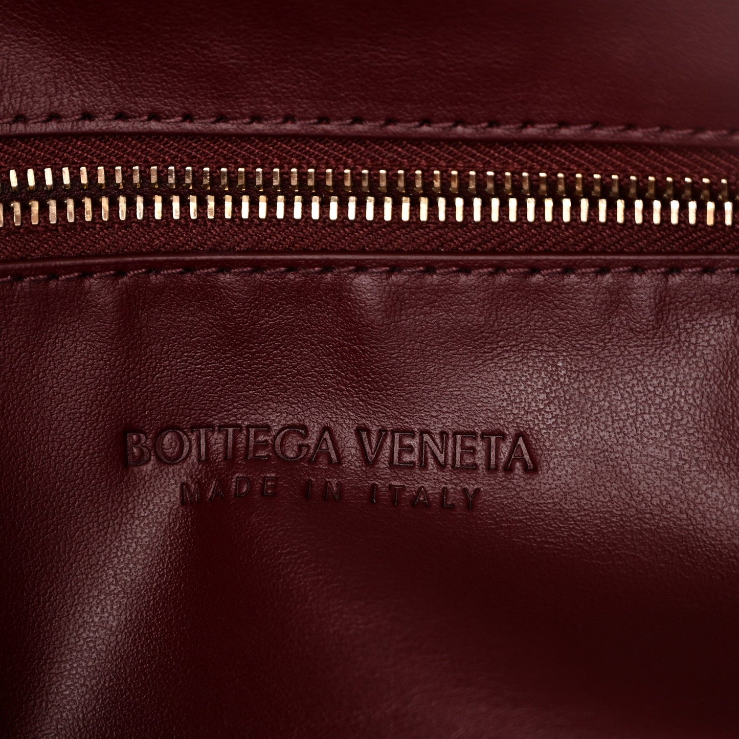 Calfskin Intrecciato Large Hop Barolo