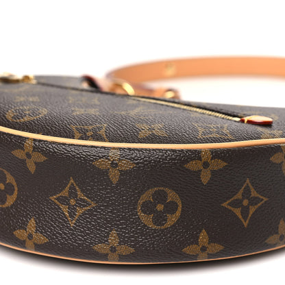 Monogram Loop
