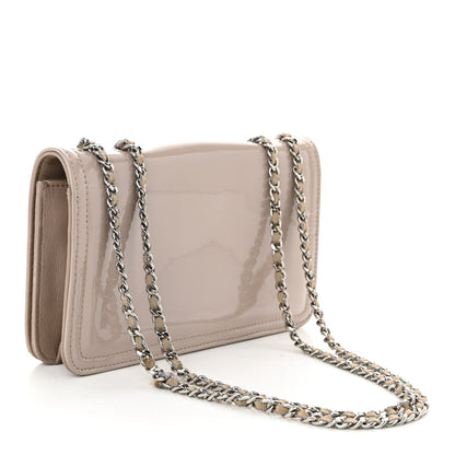 Vinyl Lipstick Wallet On Chain WOC Beige