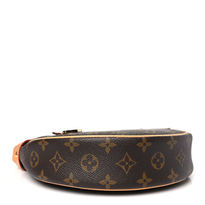 Monogram Loop