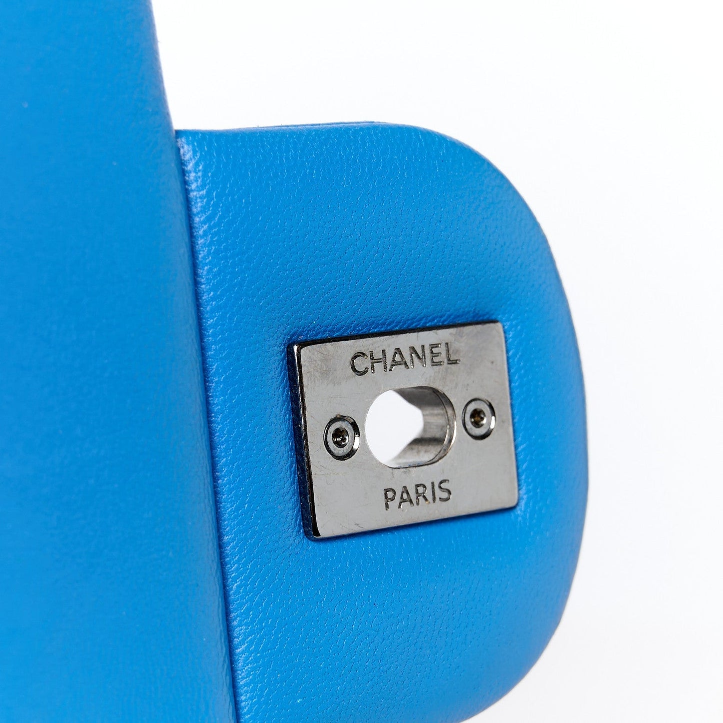 Lambskin Large CC Crossing Flap Blue