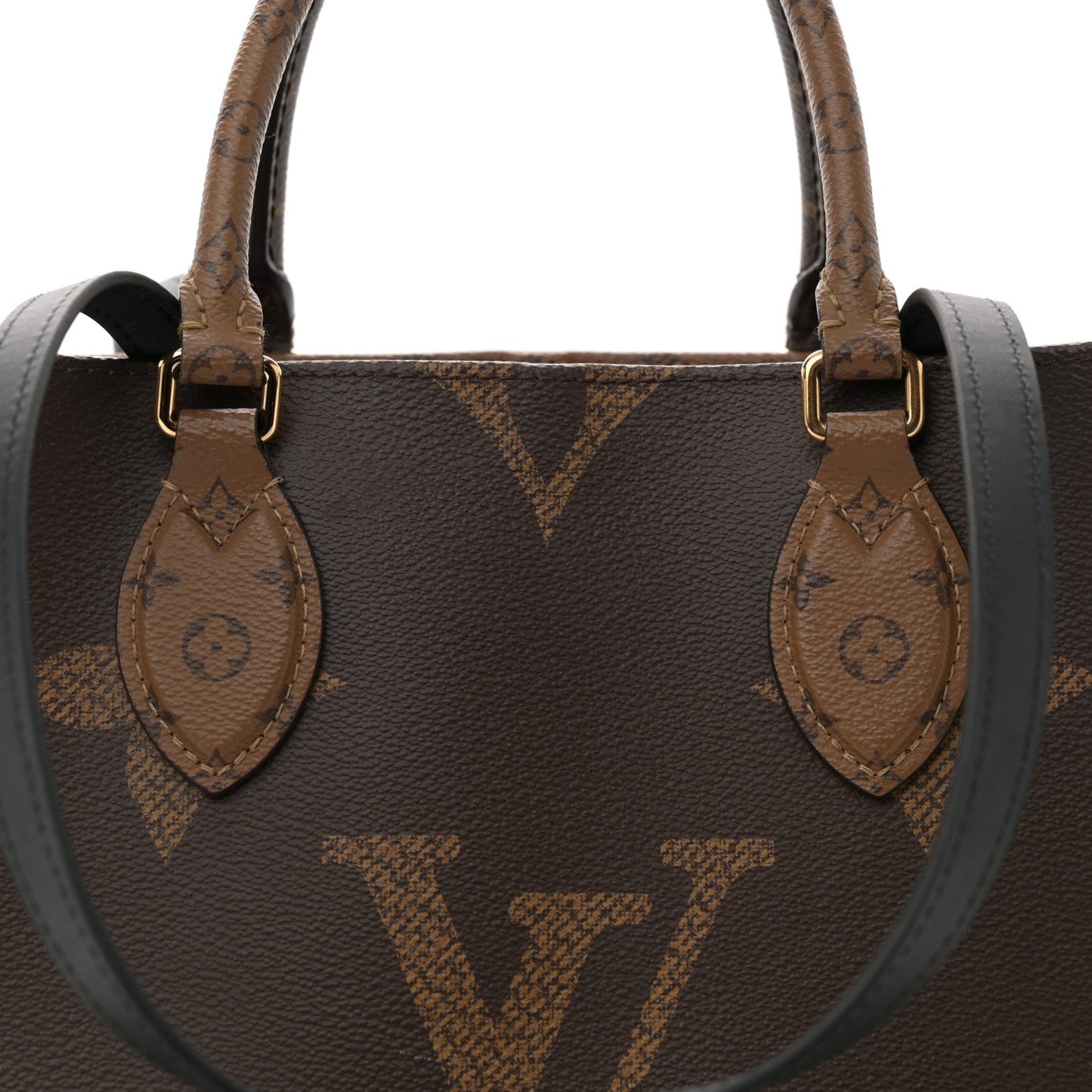 Reverse Monogram Giant Onthego MM