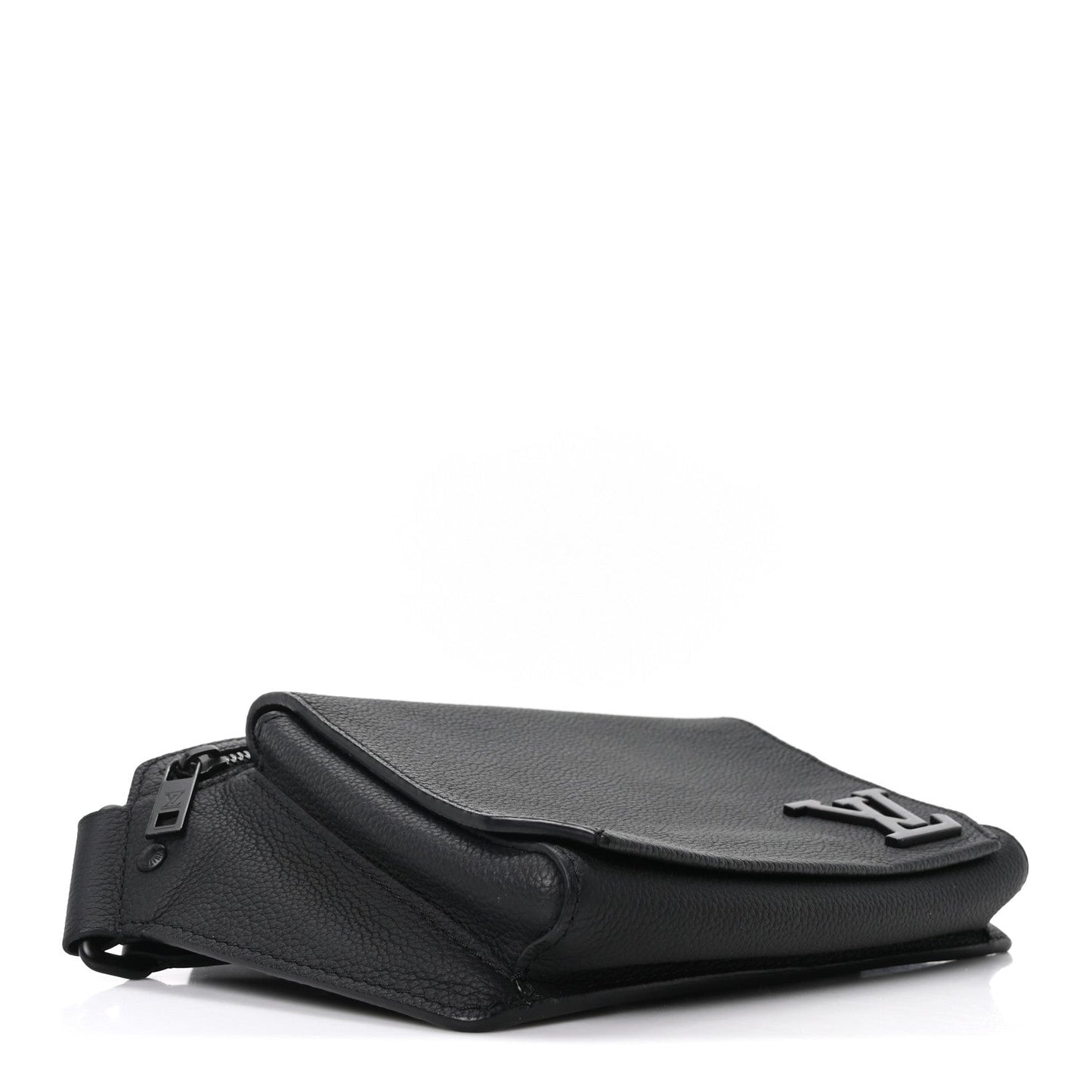 Grained Calfskin Aerogram Takeoff Sling Black
