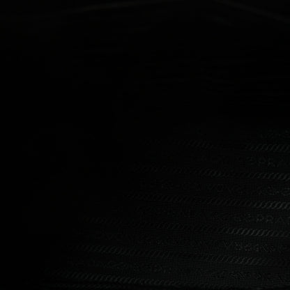 Saffiano Medium Galleria Double Zip Tote Black