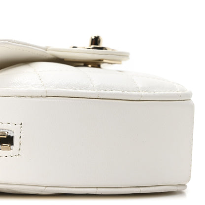 Lambskin Quilted CC In Love Heart Clutch With Chain White