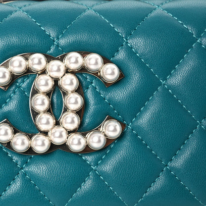 Lambskin Quilted Pearl CC Vanity Case Turquoise