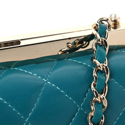 Lambskin Quilted Pearl CC Vanity Case Turquoise