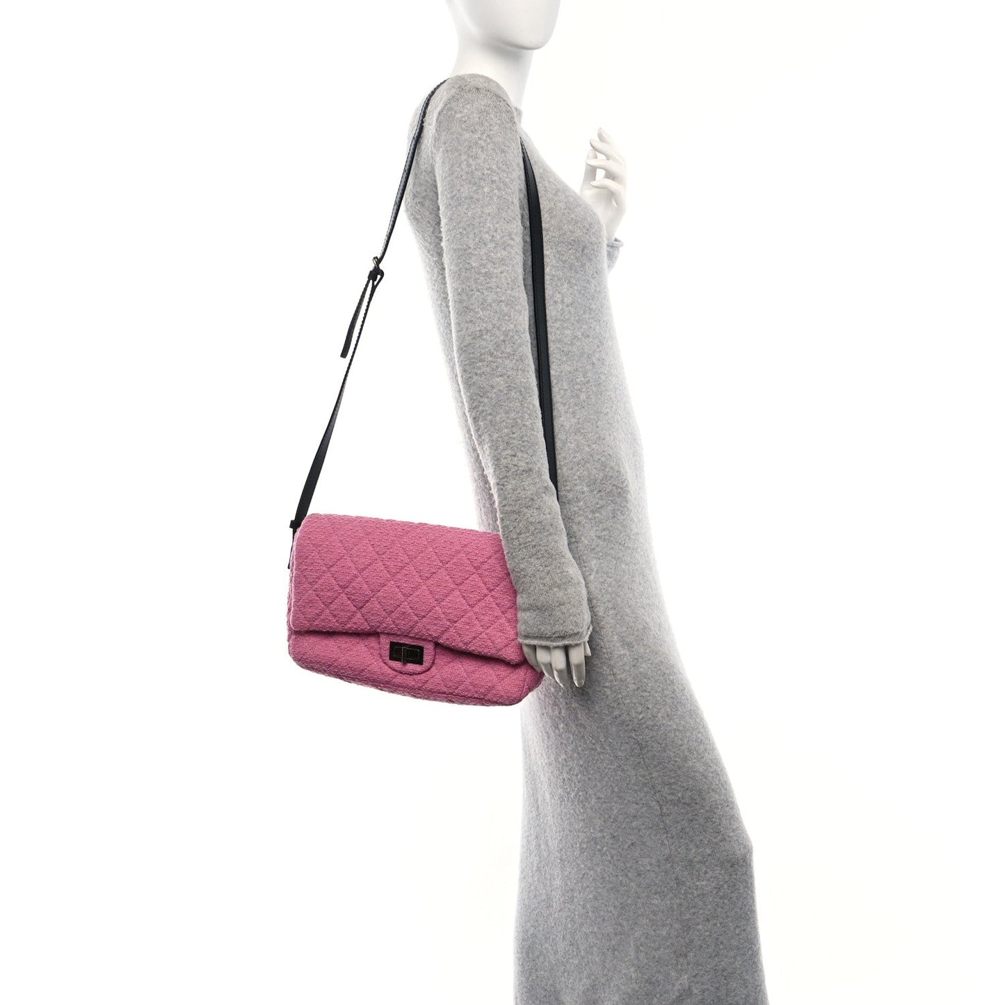 Easy Tweed Jumbo Reissue Messenger Flap Pink Black