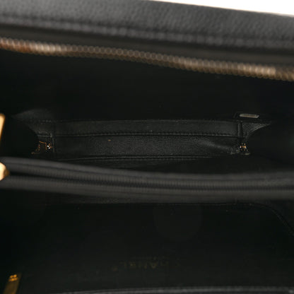 Caviar Quilted Medium CC Filigree Vanity Case Black