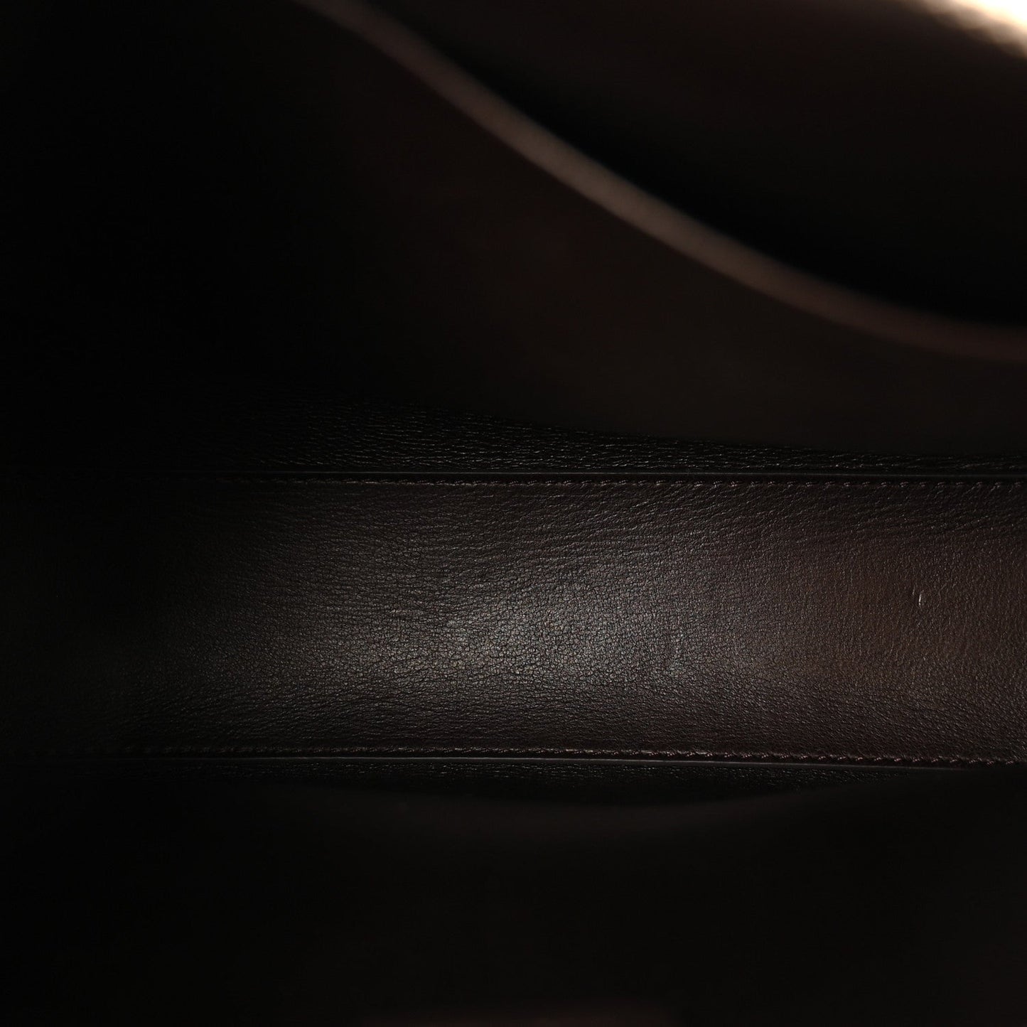 Matte Grained Calfskin India 10 Sandpit