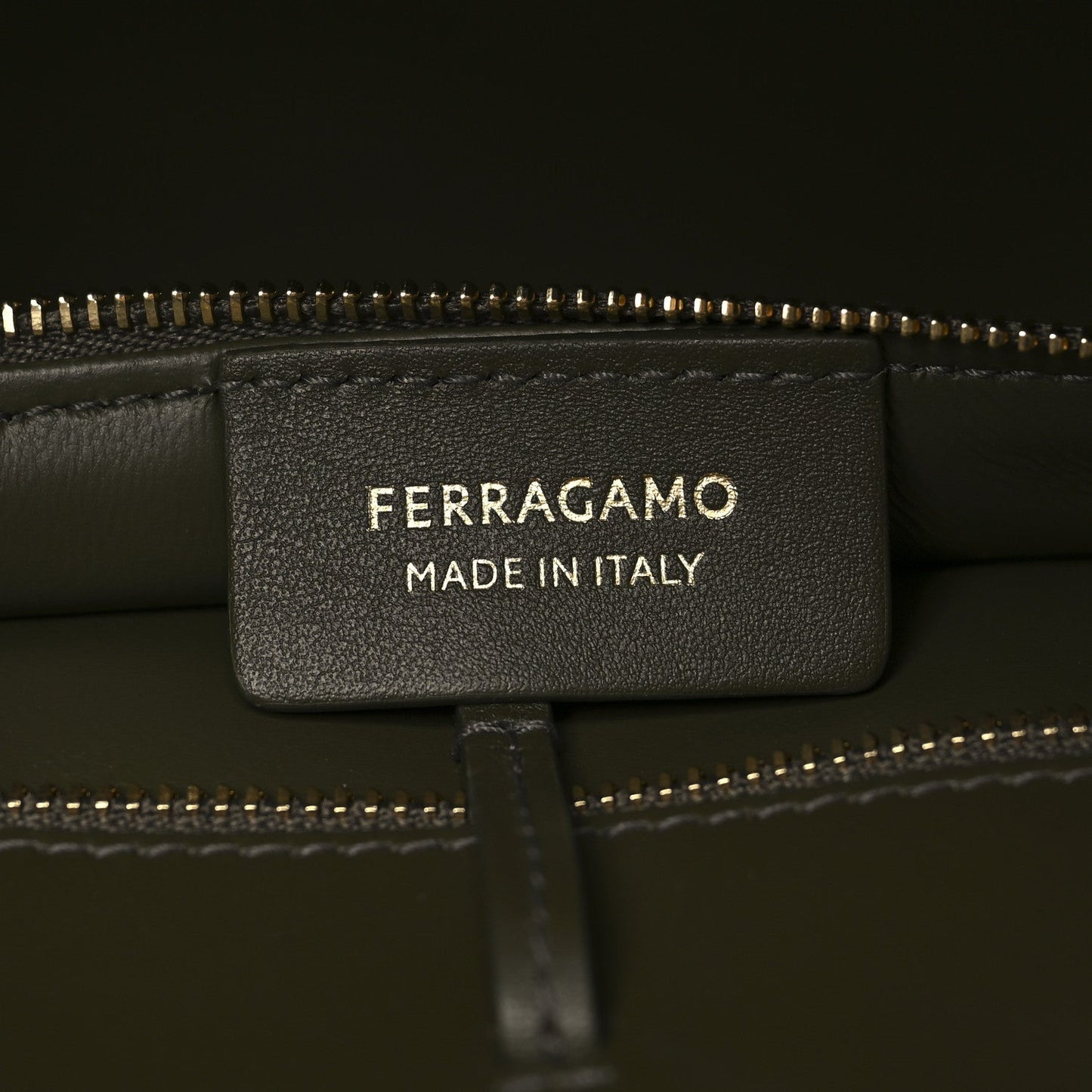 Wool Felt Medium Hug Bag New Olive