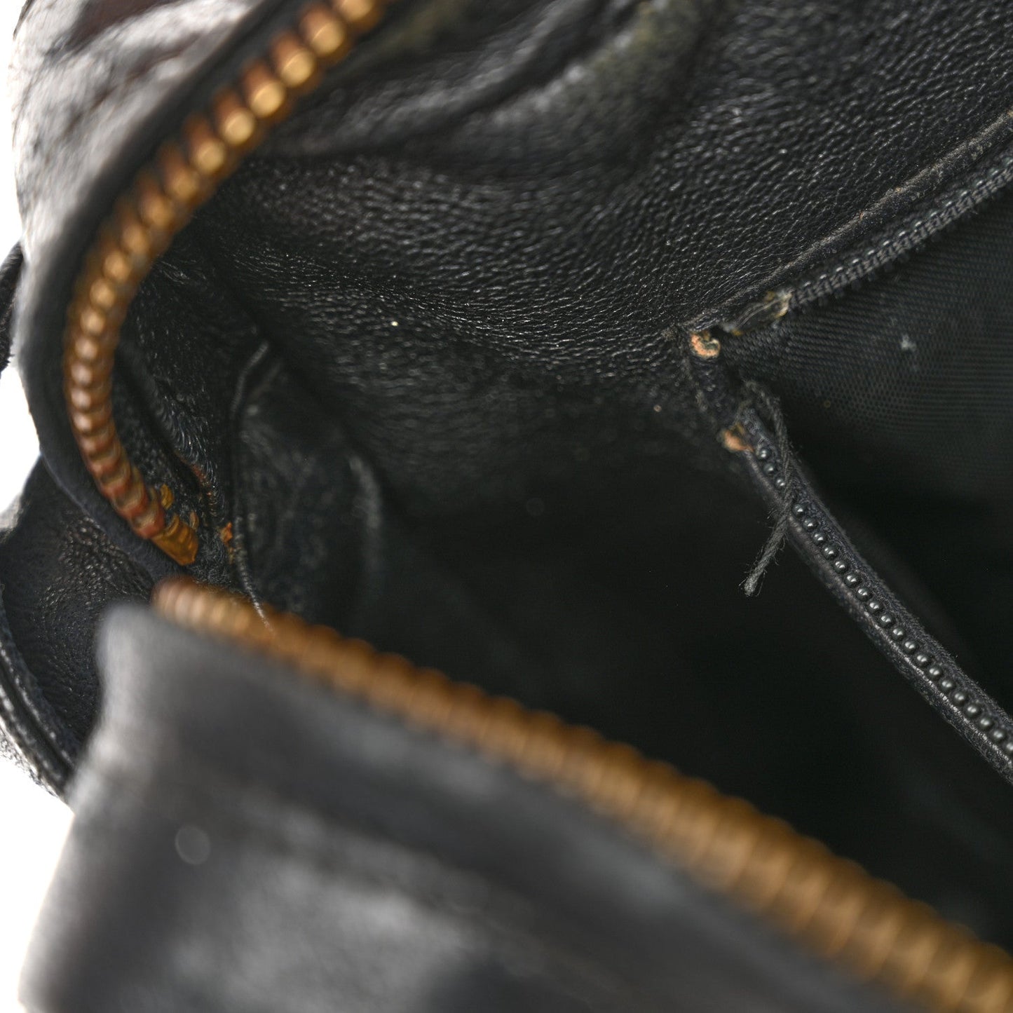 Lambskin Quilted CC Tassel Camera Case Black