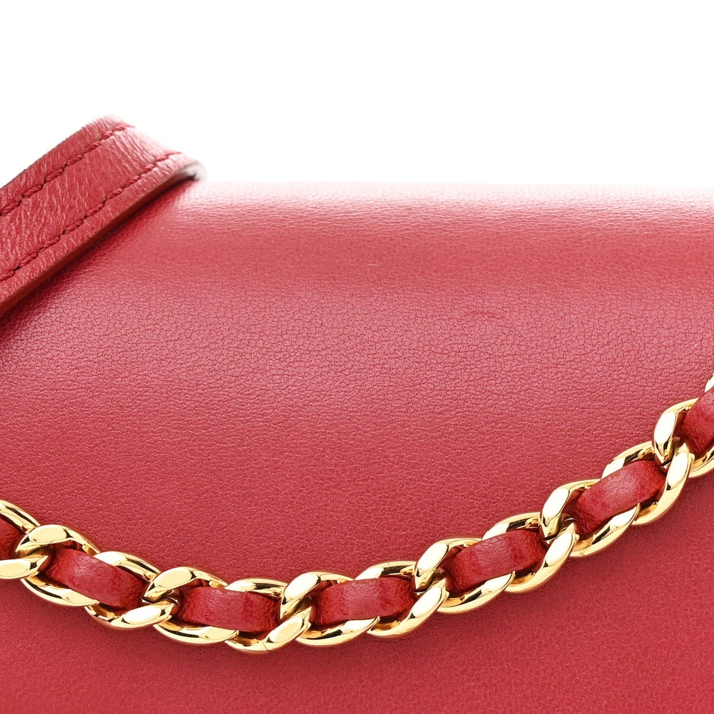 Lambskin Quilted CC Unchained Crossbody Red