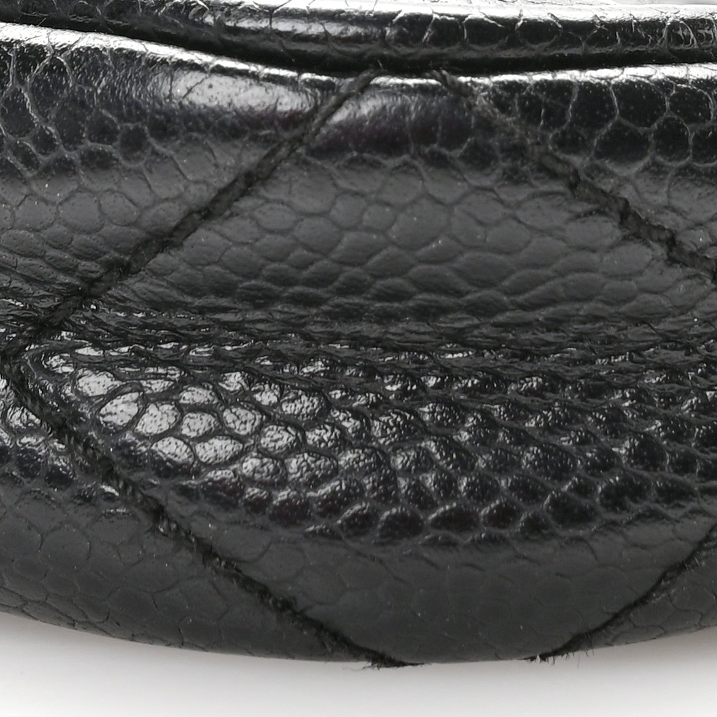 Caviar Quilted Timeless CC Shoulder Bag Black