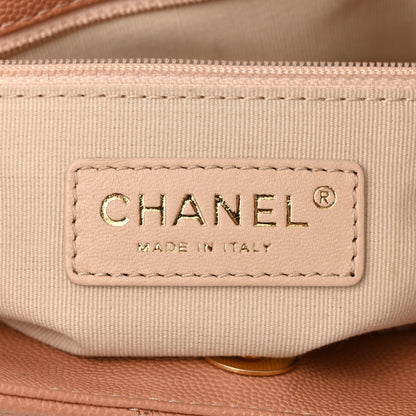Caviar Quilted Wavy CC Hobo Beige