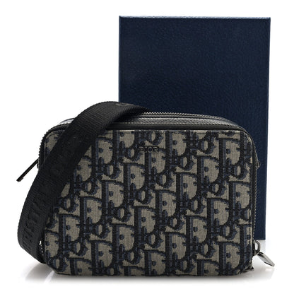 Oblique Pouch Beige Black