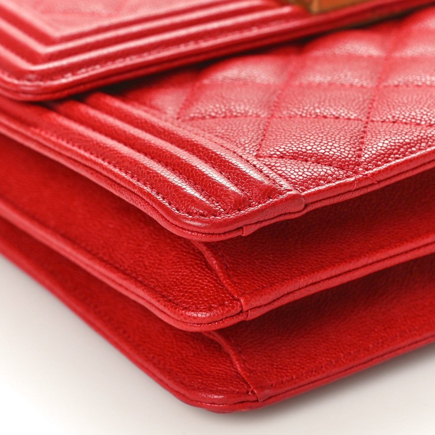 Caviar Quilted Maxi North South Boy Flap Red