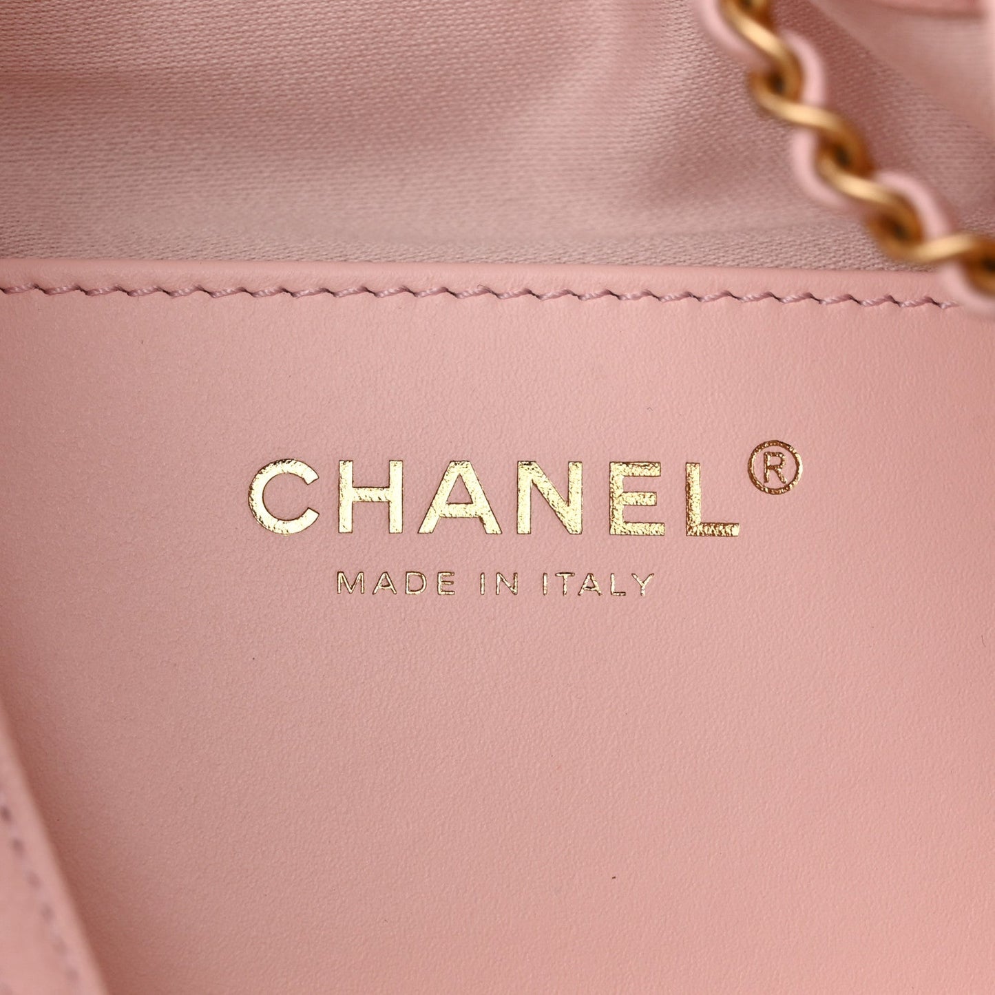 Caviar Quilted Medium Chanel 25 Handbag Light Pink