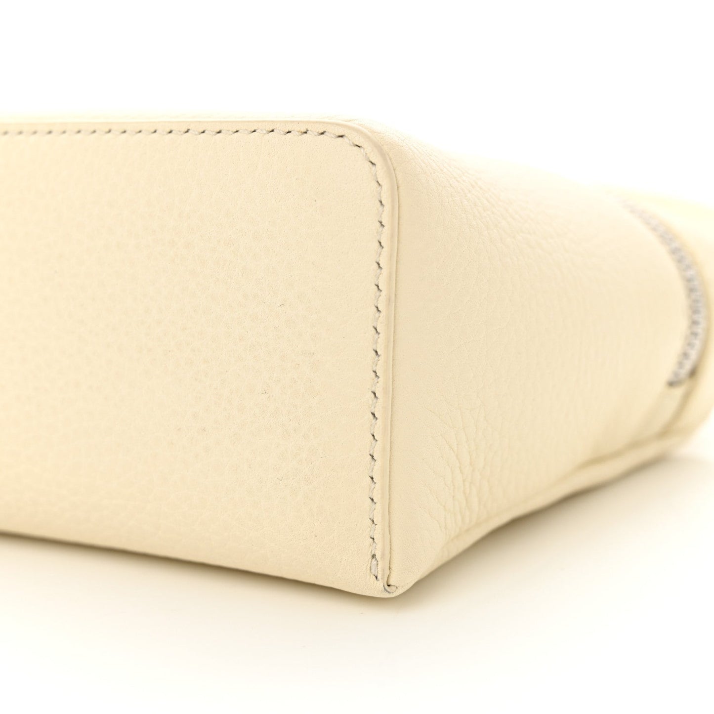 Grained Calfskin L19 Extra Pocket Pouch Whisper White