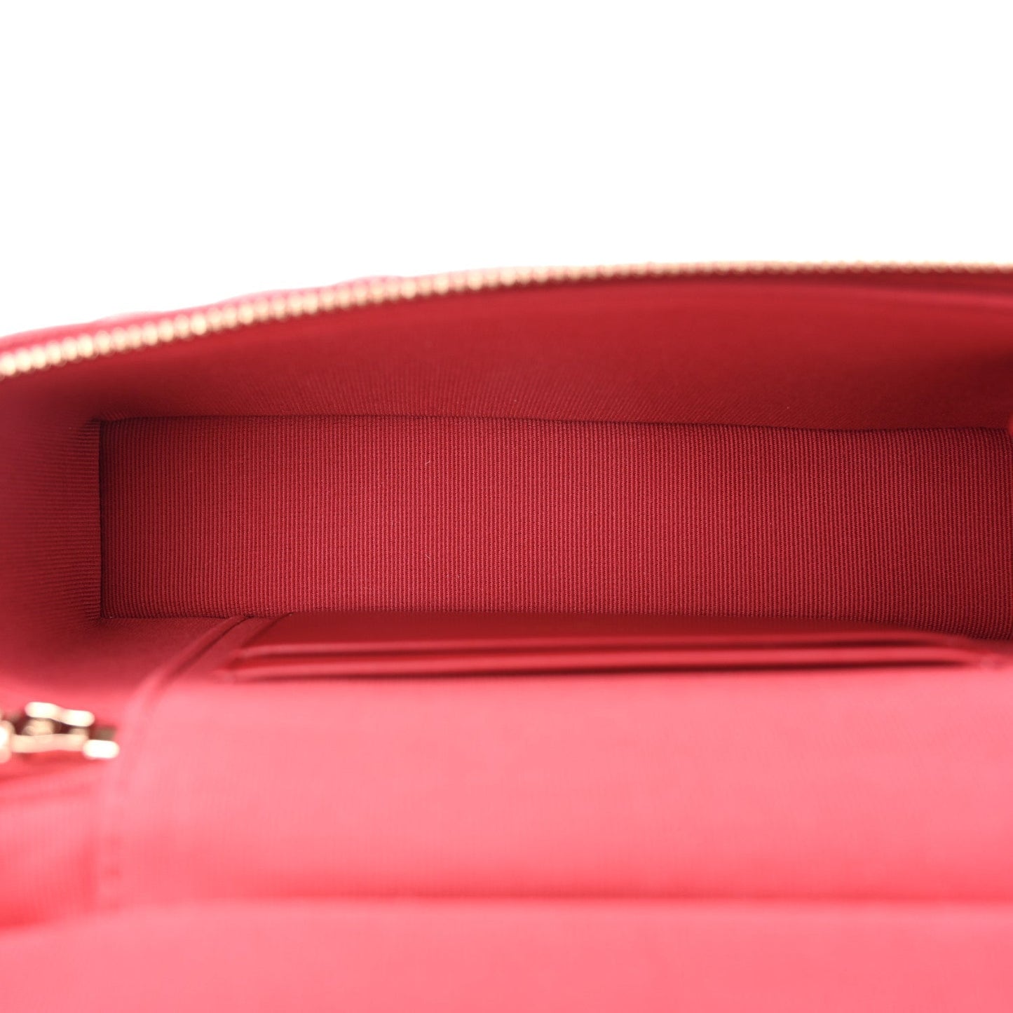 Caviar Quilted Top Handle Slim Vanity With Chain Red