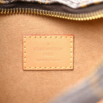 Monogram Loop
