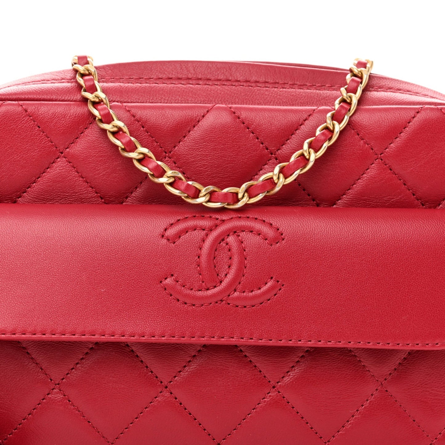 Lambskin Quilted Chain & Tassel Small Camera Case Fuchsia